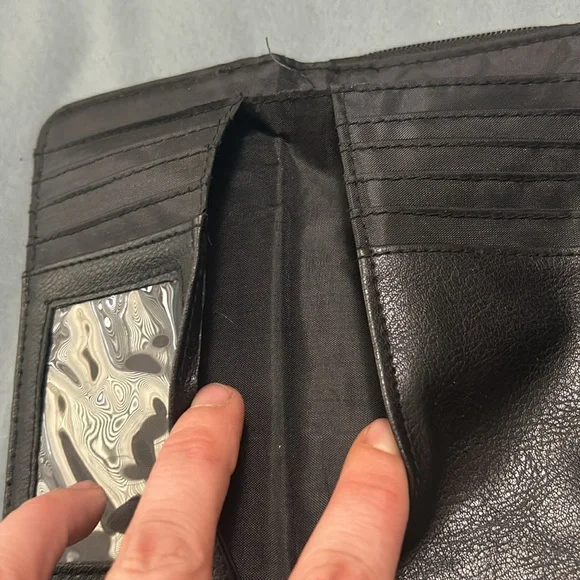 π€© 3 FOR $25 π€© Wallet - Picture 3 of 7